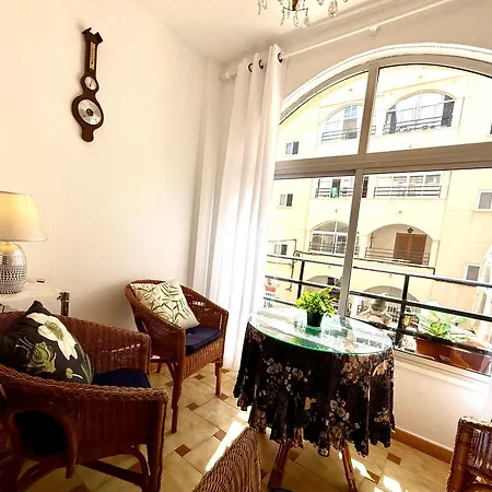 Galeon Pool Stay, 600 M To The Beach, 2 Double Beds 또레비에하